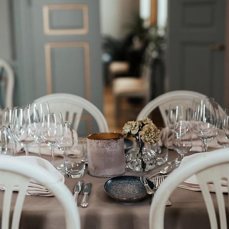 Haga Slott Hotel Enköping Екстериор снимка
